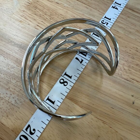 Lia Sophia Silver-Tone Cuff Bracelet, Y2K, 90's, Boho, Work, Casual, Scandi Norm - Picture 6 of 11